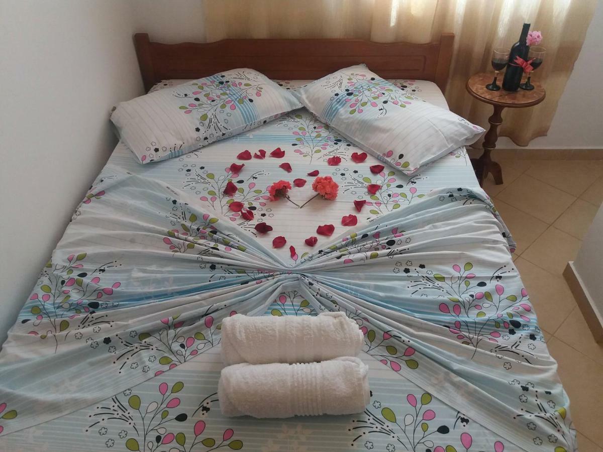 Ardi * Sarandë